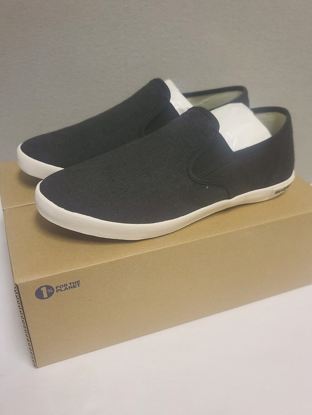 SeaVees Baja Women's Slip On Original Shoes Black Size 11